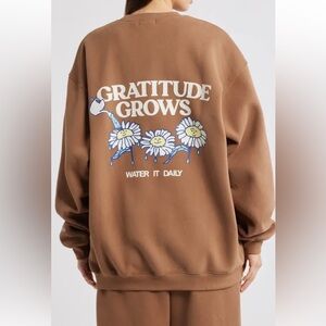 The Mayfair Group Gratitude Grows Crewneck Sweatshirt Size L/XL MSRP $108 mocha